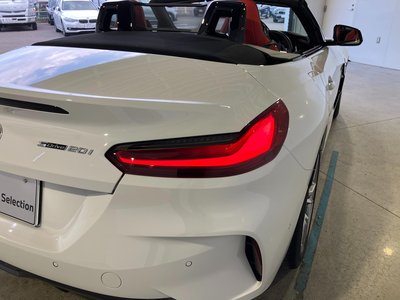 2023 BMW Z4 thumbnail 16