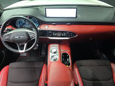 صورة 5 لـ 2022 Genesis GV70