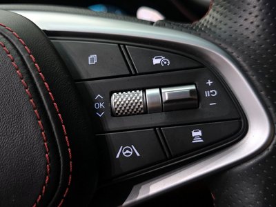 2022 Genesis GV70 thumbnail 32