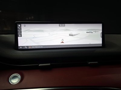 2022 Genesis GV70 thumbnail 21