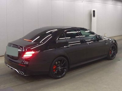 MERCEDES-BENZ E-CLASS - 5