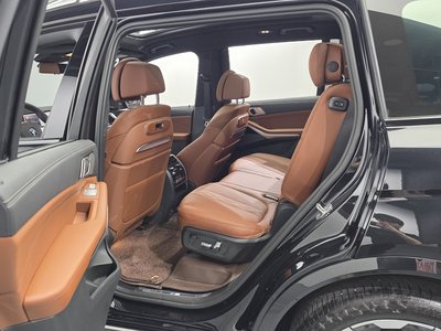 2024 BMW X7 缩略图 11
