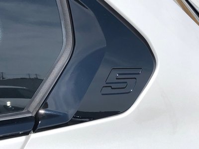 2024 BMW 5 SERIES 缩略图 38