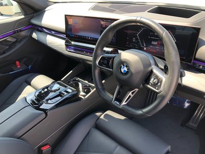 2024 BMW 5 SERIES 缩略图 21