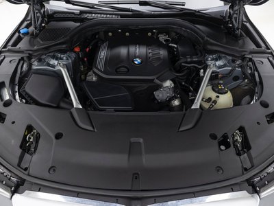 صورة 7 لـ 2023 BMW 6 SERIES GT