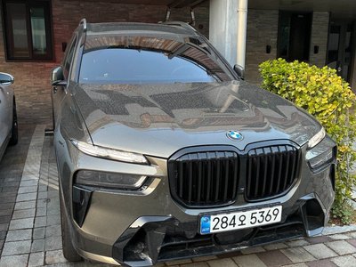 BMW X7 - 1