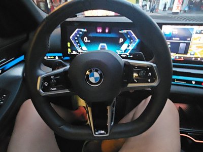 2025 BMW 5 SERIES 缩略图 15