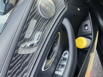 MERCEDES-BENZ E-CLASS - 4