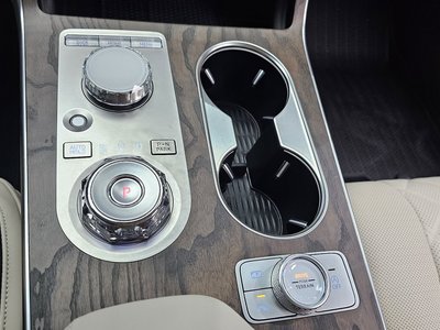 صورة مصغرة 12 لـ 2024 Genesis GV80