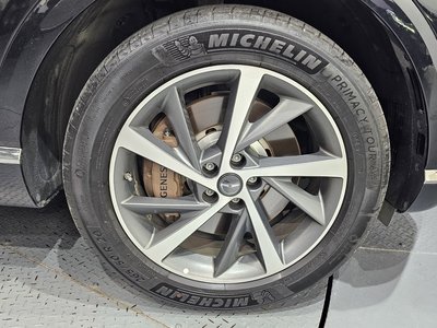 صورة 8 لـ 2024 Genesis GV80