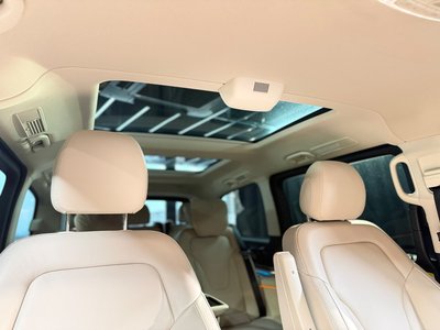 MERCEDES-BENZ V-CLASS - 8