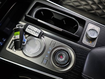 GENESIS GV80 - 9