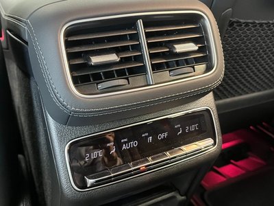 2025 Mercedes-BENZ GLE — миниатюра 17