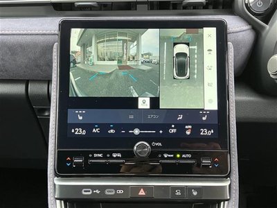 2024 Lexus LBX thumbnail 22