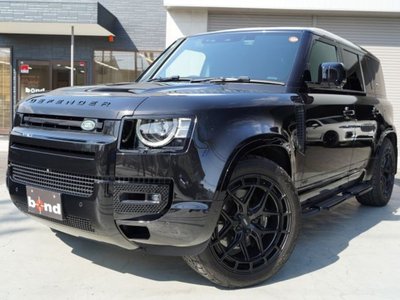 LAND ROVER DEFENDER - 1