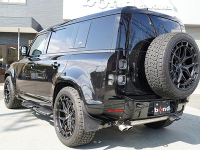 LAND ROVER DEFENDER - 5