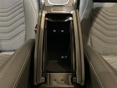 2024 Mercedes-BENZ GLB 缩略图 19