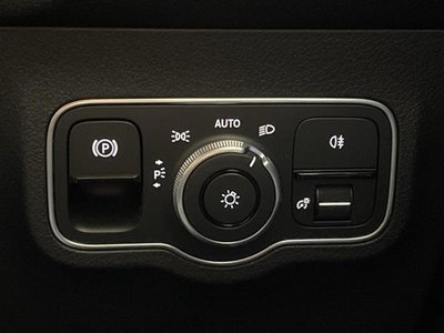 2024 Mercedes-BENZ GLB 缩略图 12
