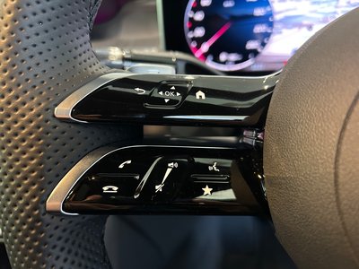 2025 Mercedes-BENZ GLC 缩略图 15