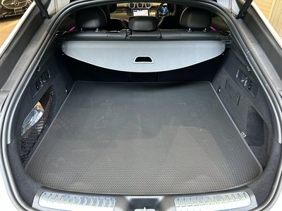 2025 Mercedes-BENZ GLC 照片 9