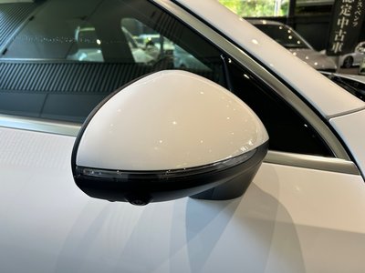 2025 Mercedes-BENZ GLC 缩略图 39