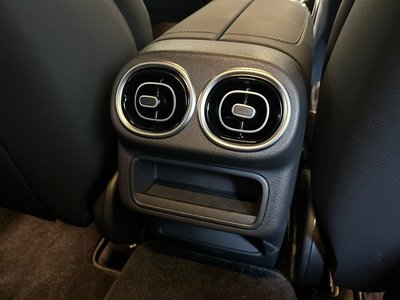 2025 Mercedes-BENZ GLC 缩略图 33