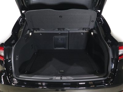 MASERATI LEVANTE - 10