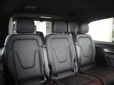 2025 Mercedes-BENZ V-CLASS — миниатюра 21