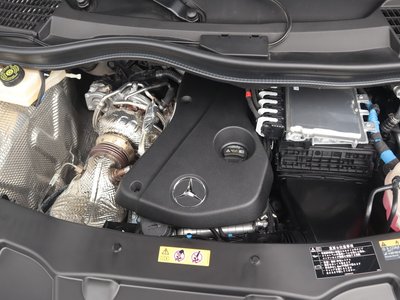 2025 Mercedes-BENZ V-CLASS — миниатюра 17