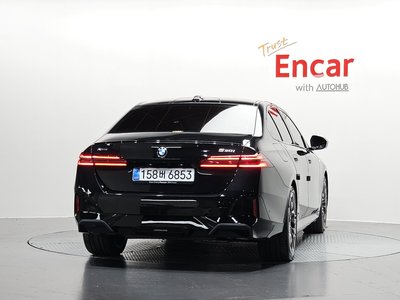 BMW 5 SERIES - 3
