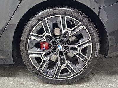 BMW 5 SERIES - 8