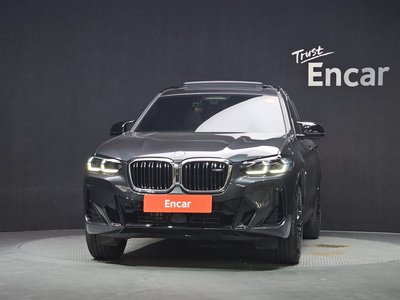 2022 BMW X3 照片 2