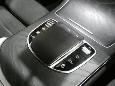 2022 Mercedes-BENZ GLC — миниатюра 12