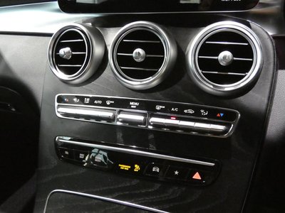 2022 Mercedes-BENZ GLC — миниатюра 11