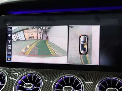 2018 Mercedes-BENZ E-CLASS — фото 9