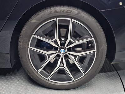 BMW 5 SERIES - 6