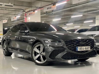 GENESIS G80 (RG3) - 1