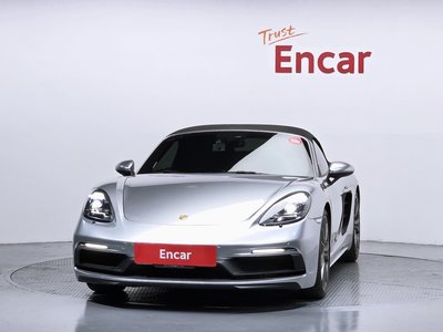 PORSCHE 718 - 2