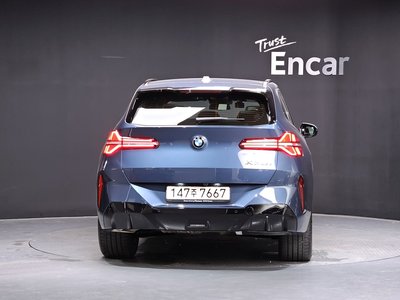 صورة 4 لـ 2025 BMW X3