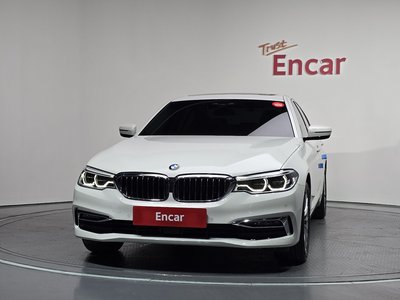صورة 2 لـ 2020 BMW 5 SERIES