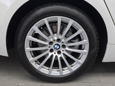صورة 6 لـ 2020 BMW 5 SERIES
