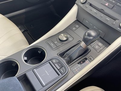 2017 Lexus RC F 缩略图 31