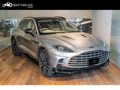 ASTON MARTIN DBX - 1