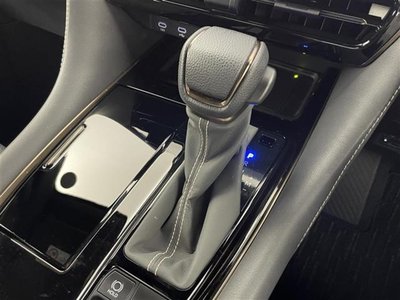 2024 Toyota ALPHARD — миниатюра 17