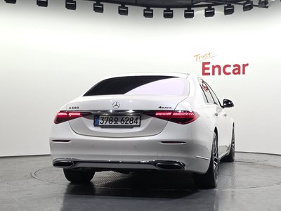 2022 Mercedes-BENZ S-CLASS — фото 4