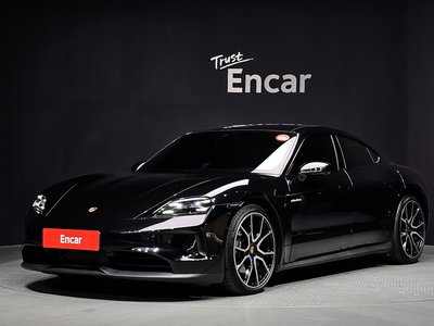 2024 Porsche TAYCAN photo 1