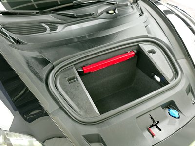 2024 Porsche TAYCAN photo 7