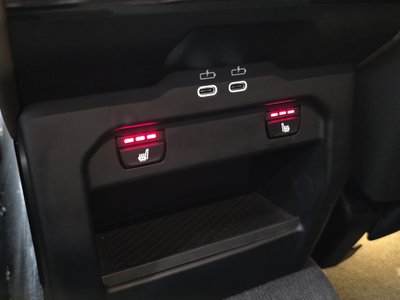 2025 BMW 5 SERIES thumbnail 27