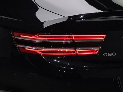 GENESIS G80 (RG3) - 10