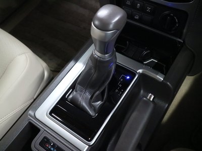 2022 Toyota LAND CRUISER PRADO 缩略图 31